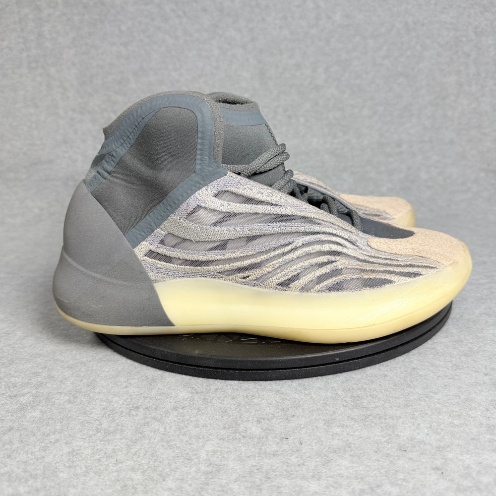 Adidas Yeezy Quantum QNTM Amber Tint Grey Beige GX6594 Mens Size 4